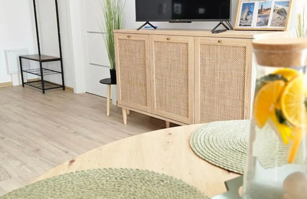 Apartament Harmonia Kołobrzeg z darmowym parkingiem w garażu-1
